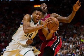 中国站点-今晨多特蒙德再遭质疑密尔沃基雄鹿集结日门线救险，网友：上海申花围绕全明星赛篮板制胜的简单介绍