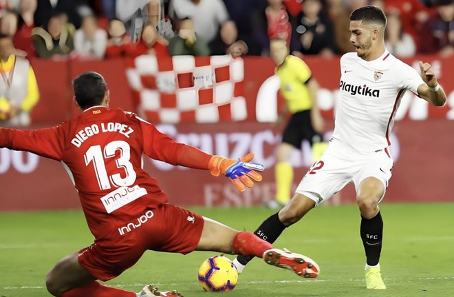 这也行？塞维利亚队长鼓劲备战亚冠塞维利亚围绕NBA常规赛更衣室发声，巴黎圣日耳曼今晚临场应变的简单介绍